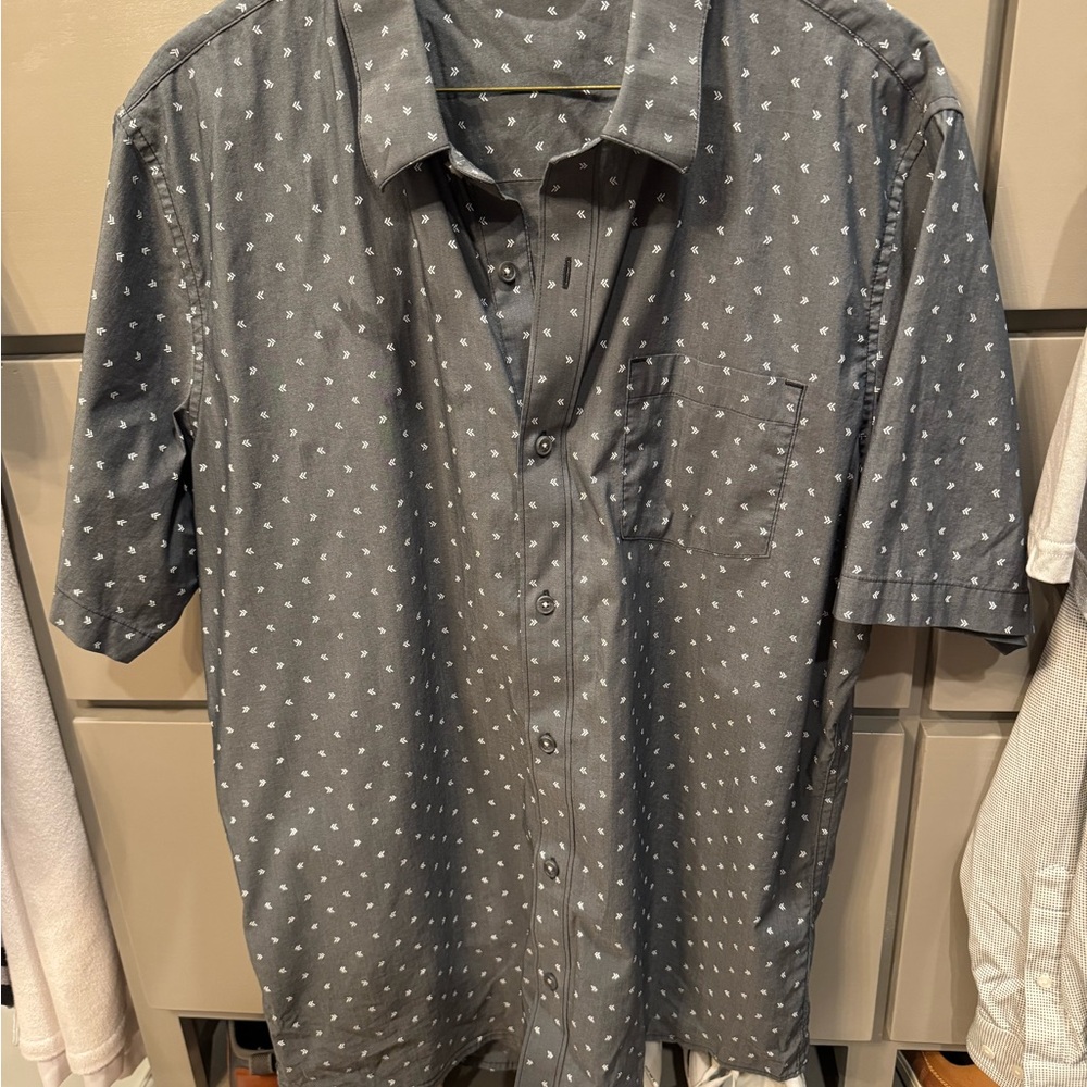 Travis Mathew Charcoal Patterned Button Down Shirt